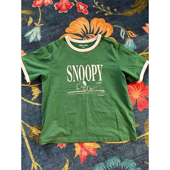 Peanuts x Uniqlo Surfing Tee Size Medium - Picture 2 of 5